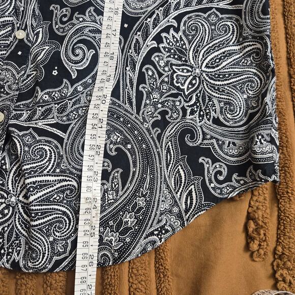 Lauren Ralph Lauren Women Boho Chic Black White Paisley Non-Iron Button-Up Top L - Picture 11 of 11